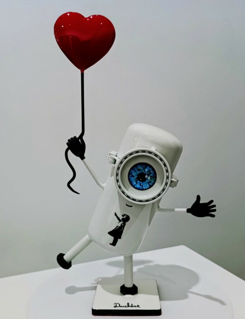 Minion Banksy - 25 x 20 x 10 cm