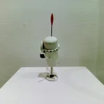 Petit Banksy (œil marron, socle D blanc) — Vincent Duchêne — vue 4